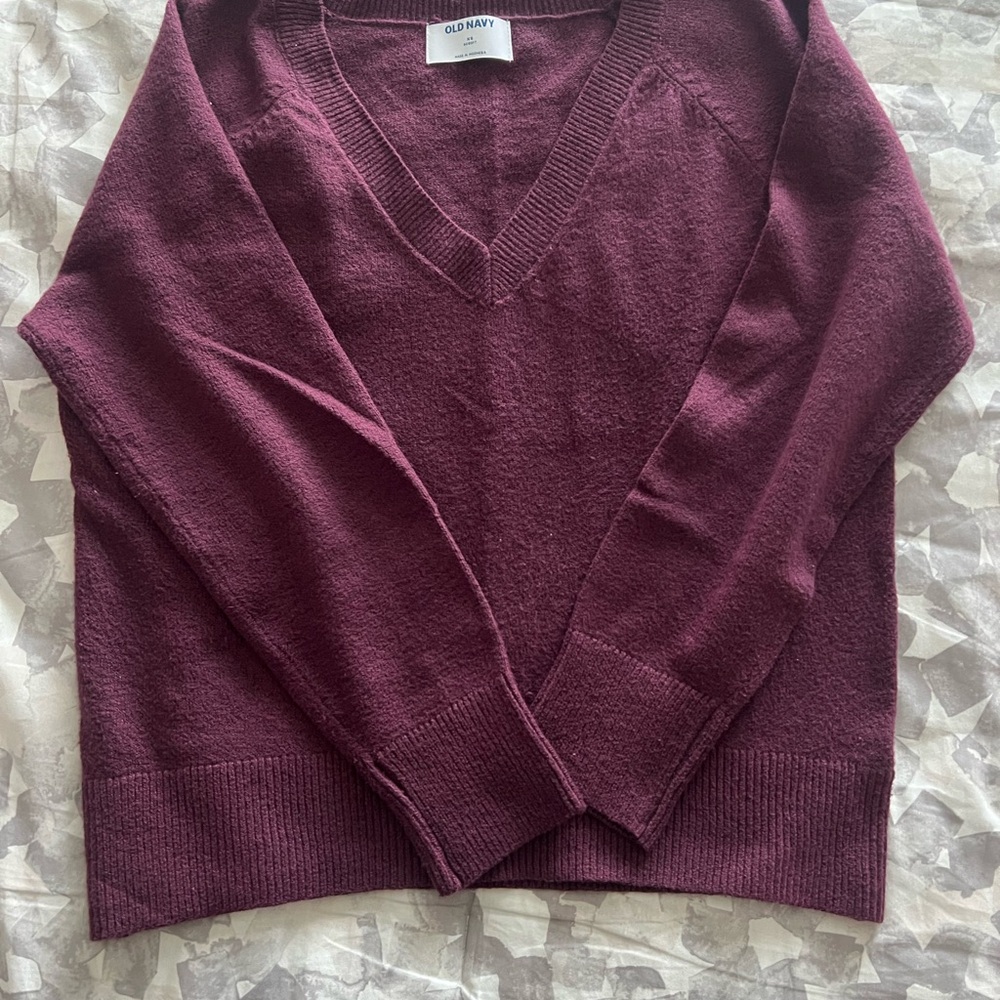 Old Navy Women's SoSoft V-Neck Sweater "Cherrybar" Burgundy 53%cotton EUC
